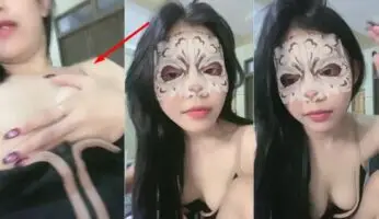 Chellia Tocil Butuh Teman Goyang Ebot